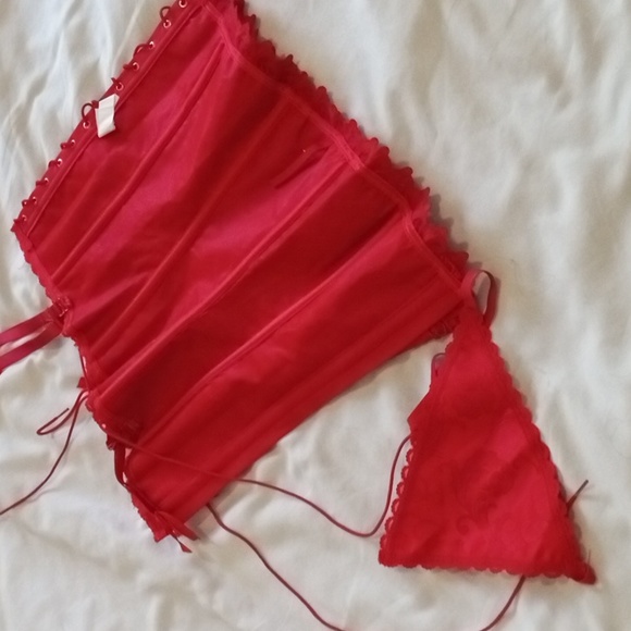 Intimate sleepwear for sexy time - Picture 3 of 3